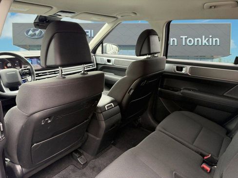 Used 2025 Hyundai Santa Fe SE image 30