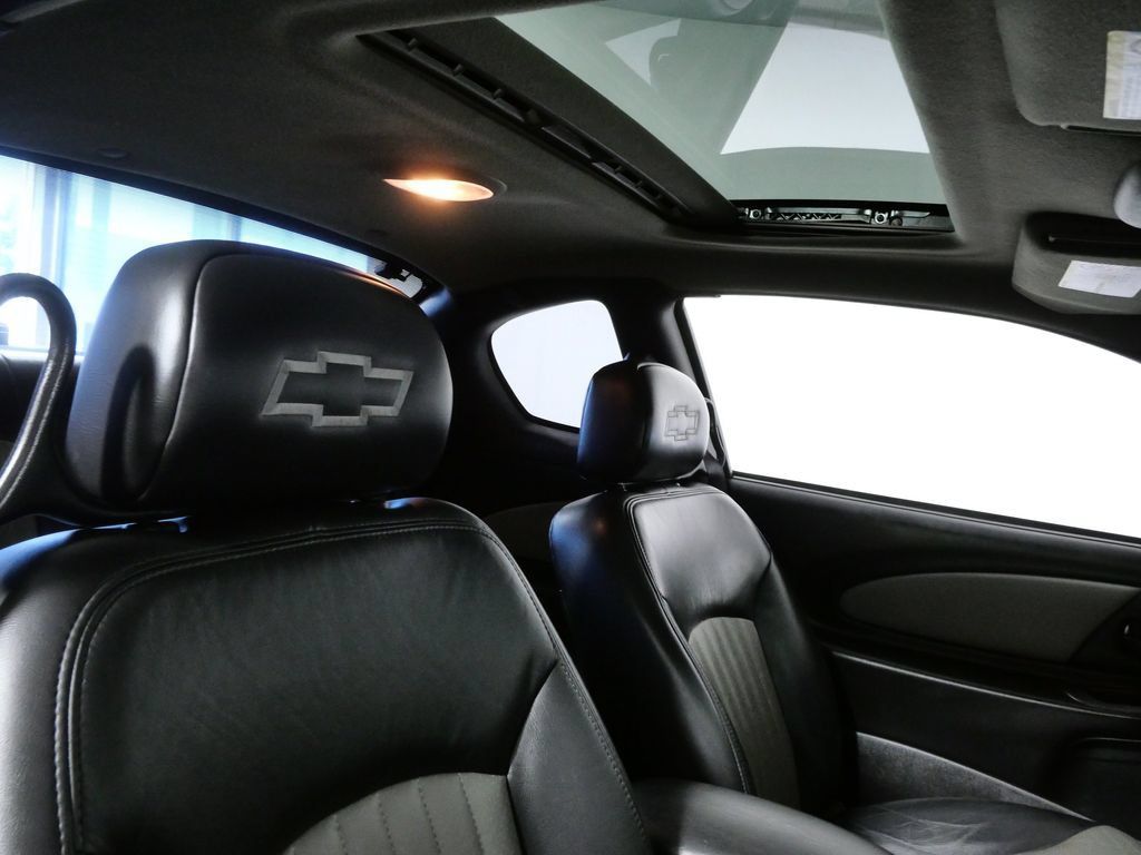 Used 2001 Chevrolet Monte Carlo SS FWD image 11