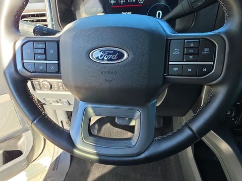 Used 2025 Ford F250 Lariat w/ Black Appearance Package AWD/4WD image 27