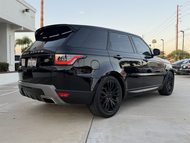 Used 2020 Land Rover Range Rover Sport SE AWD/4WD image 5