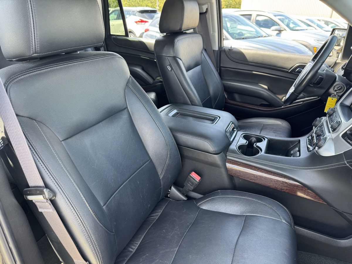 Used 2017 GMC Yukon SLE w/ SLE Value Package AWD/4WD image 13