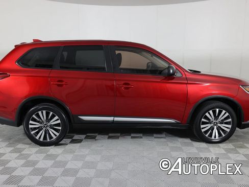 Used 2020 Mitsubishi Outlander ES FWD image 4