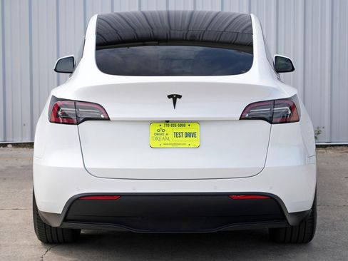 Used 2022 Tesla Model Y Performance image 51