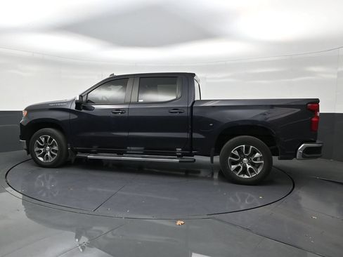 Used 2023 Chevrolet Silverado 1500 LT RWD image 2