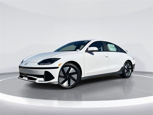 New 2025 Hyundai Ioniq 6 SE image 1