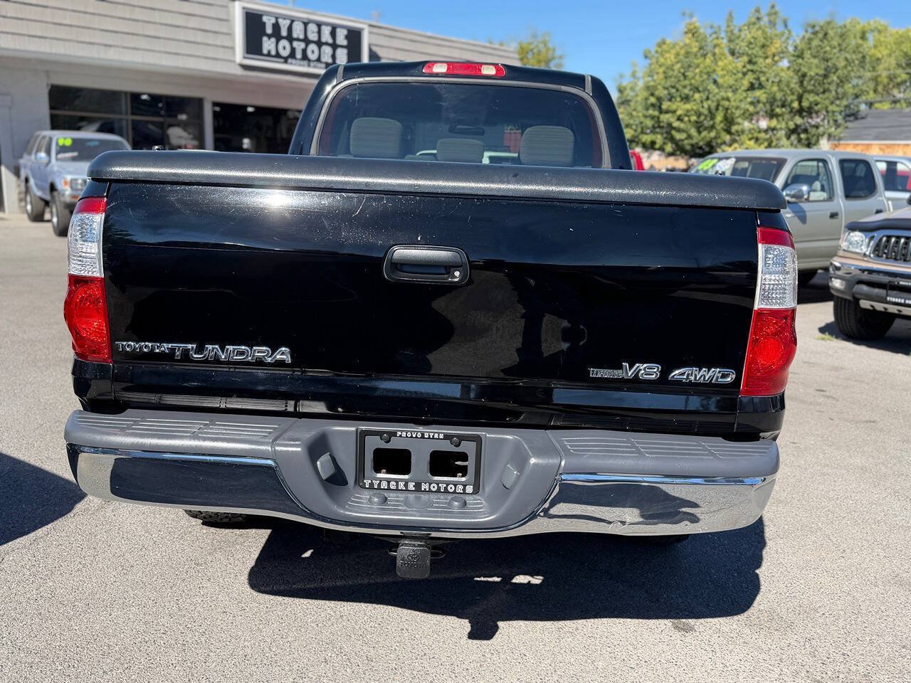 Used 2005 Toyota Tundra SR5 w/ TRD Off-Road Pkg AWD/4WD image 12