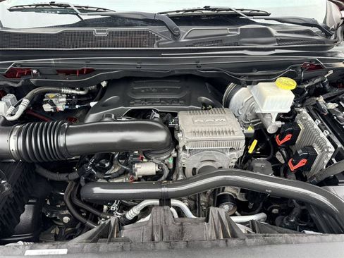 Used 2020 RAM 1500 Big Horn AWD/4WD image 39