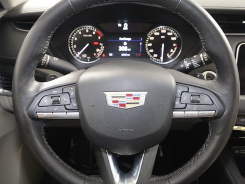 Used 2020 Cadillac XT4 Premium Luxury w/ Cold Weather Package FWD image 37
