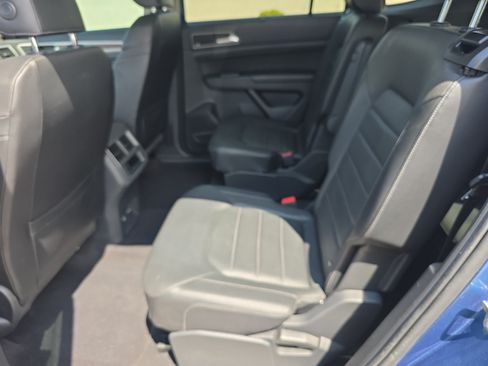 Used 2019 Volkswagen Atlas SEL Premium AWD/4WD image 17