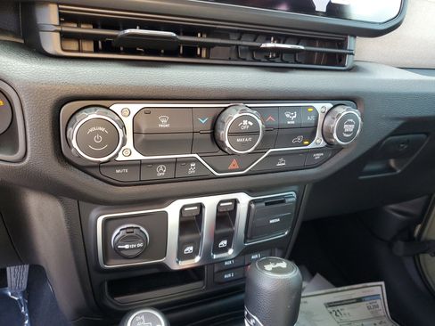 New 2026 Jeep Wrangler Sport AWD/4WD image 17