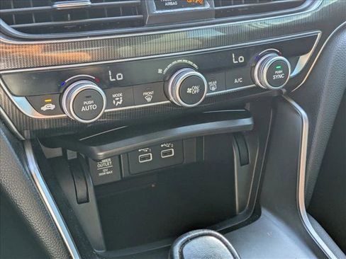 Used 2021 Honda Accord Sport image 14