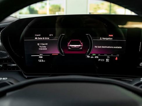 Used 2025 Audi A6 e-tron Premium Plus w/ Premium Plus RWD image 18
