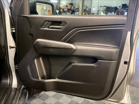 Used 2023 Chevrolet Colorado Trail Boss AWD/4WD image 26