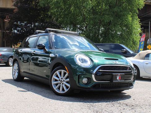 Used 2017 MINI Cooper Clubman S AWD/4WD image 1