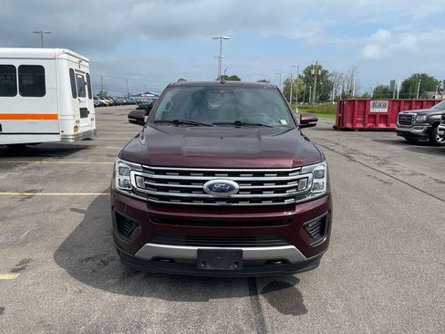 Used 2021 Ford Expedition Max XLT AWD/4WD image 2