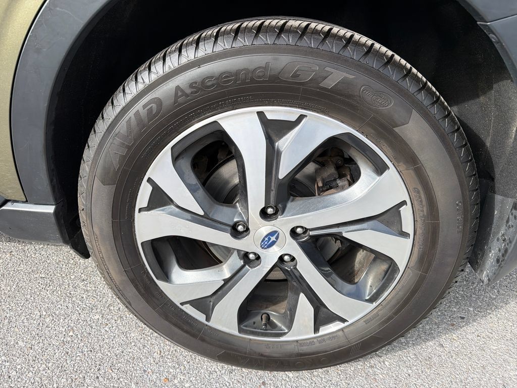 Used 2021 Subaru Outback Limited AWD/4WD image 12