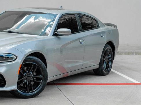 Used 2018 Dodge Charger GT AWD/4WD image 8