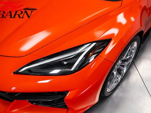 Used 2025 Chevrolet Corvette Z06 w/ Stealth Interior Trim Package RWD image 19