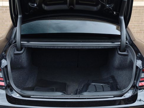Used 2023 Dodge Charger SRT Hellcat RWD image 12