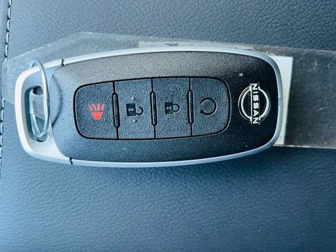 New 2026 Nissan Kicks SR w/ SR Premium Package image 22