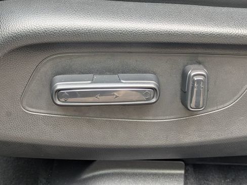 Certified 2025 Acura ADX FWD image 19