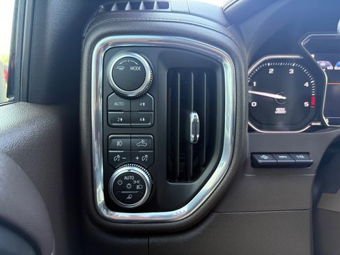 Certified 2022 GMC Sierra 3500 Denali w/ Denali Ultimate Package image 21