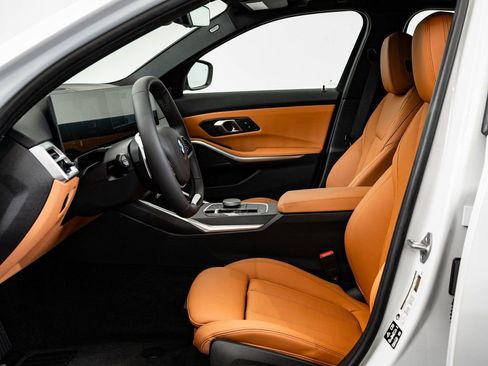 New 2026 BMW 330i xDrive Sedan w/ Premium Package AWD/4WD image 22