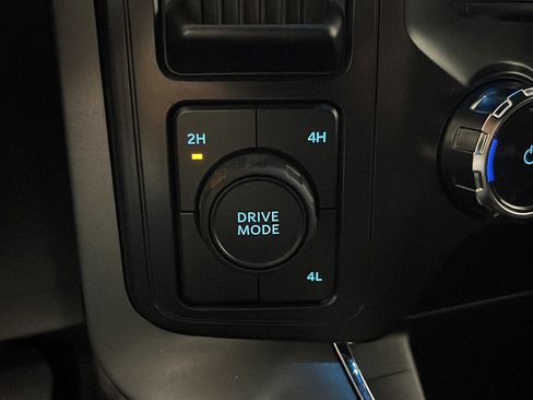 Used 2025 Ford F150 XLT w/ Equipment Group 302A MID AWD/4WD image 32