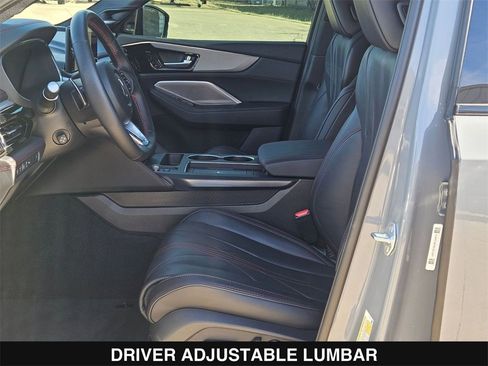 Used 2025 Acura MDX A-Spec image 11