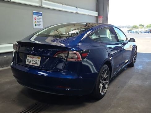 Used 2023 Tesla Model 3 Standard Range RWD image 5
