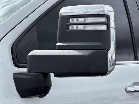 Used 2024 Chevrolet Silverado 2500 LTZ w/ LTZ Convenience Package image 52
