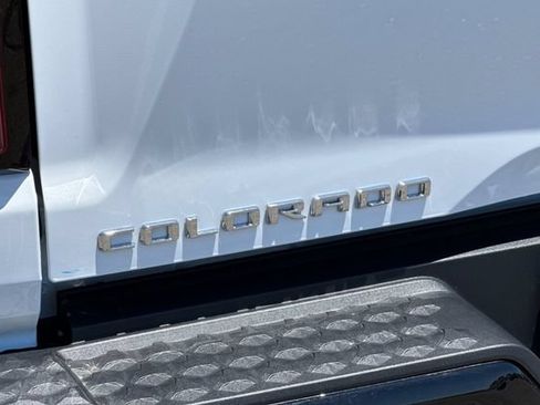 Used 2025 Chevrolet Colorado Trail Boss AWD/4WD image 50