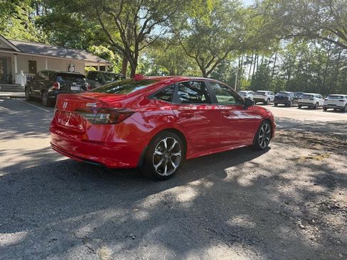 Used 2025 Honda Civic Sport Touring image 5