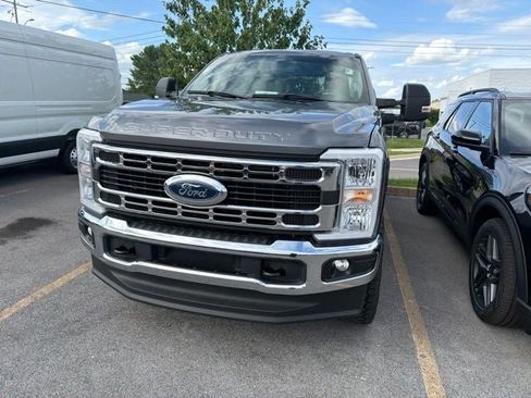 Used 2024 Ford F250 XLT AWD/4WD image 4