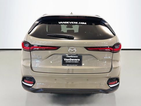 Used 2025 MAZDA CX-70 Plug-In Hybrid w/ Premium Pkg AWD/4WD image 8