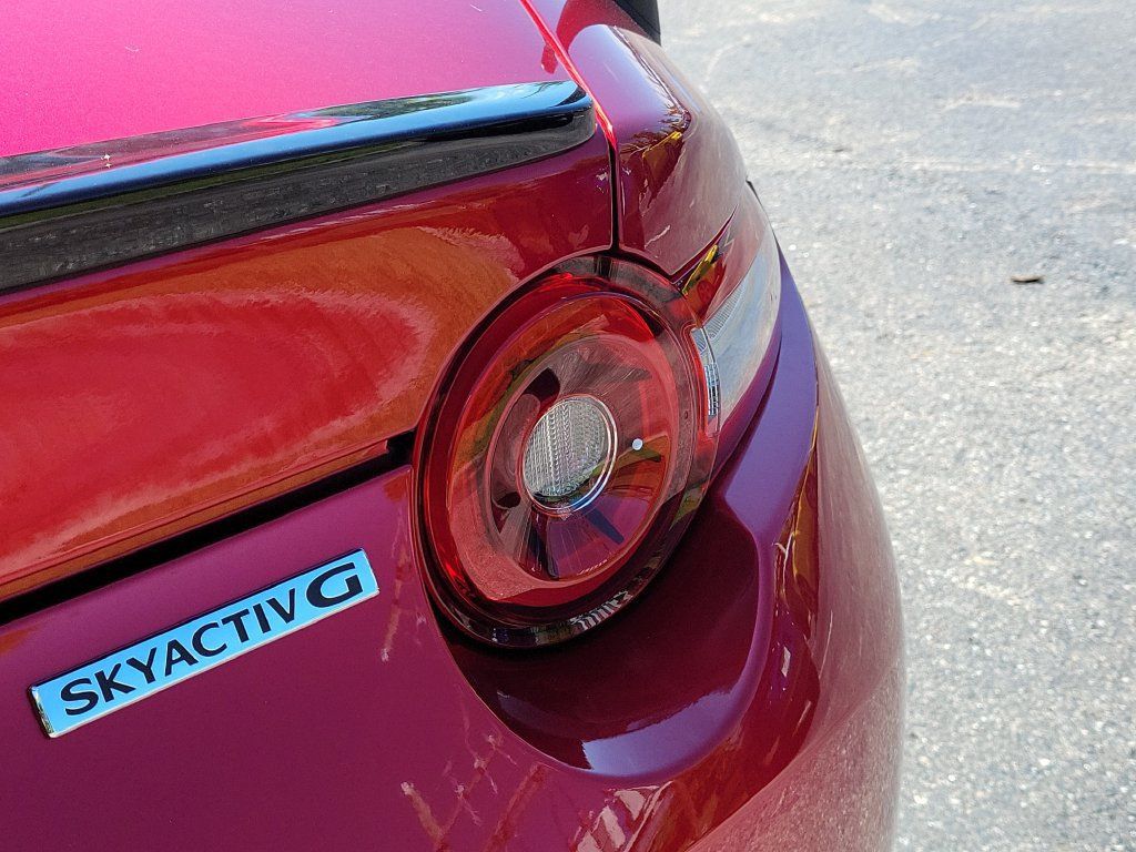Used 2025 MAZDA MX-5 Miata RF Club RWD image 29