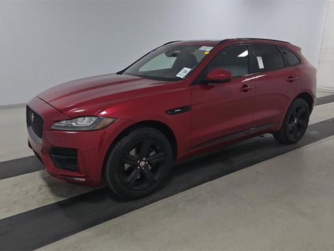 Used 2017 Jaguar F-PACE R-Sport image 7