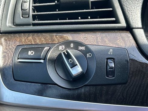 Used 2014 BMW 535d xDrive AWD/4WD image 28