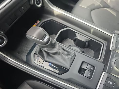 Certified 2024 Toyota Grand Highlander XLE image 26