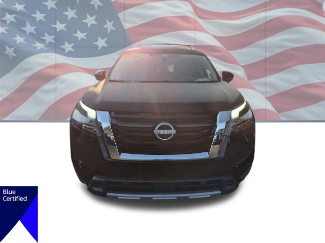 Used 2025 Nissan Pathfinder Platinum w/ Cargo Package FWD image 8