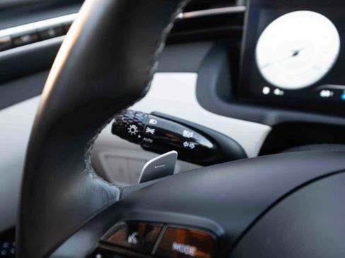 Used 2022 Hyundai Tucson Limited w/ Cargo Package image 13