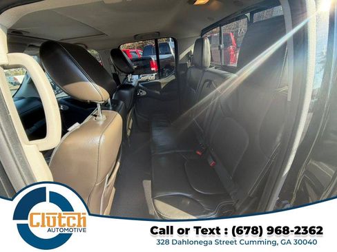 Used 2019 Nissan Frontier PRO-4X w/ Pro-4x Luxury Package image 17