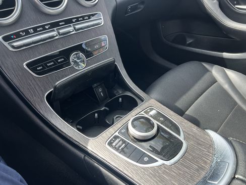 Used 2020 Mercedes-Benz C 300 4MATIC Sedan image 18