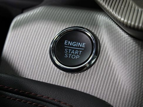 Used 2025 Ford Explorer Active image 29