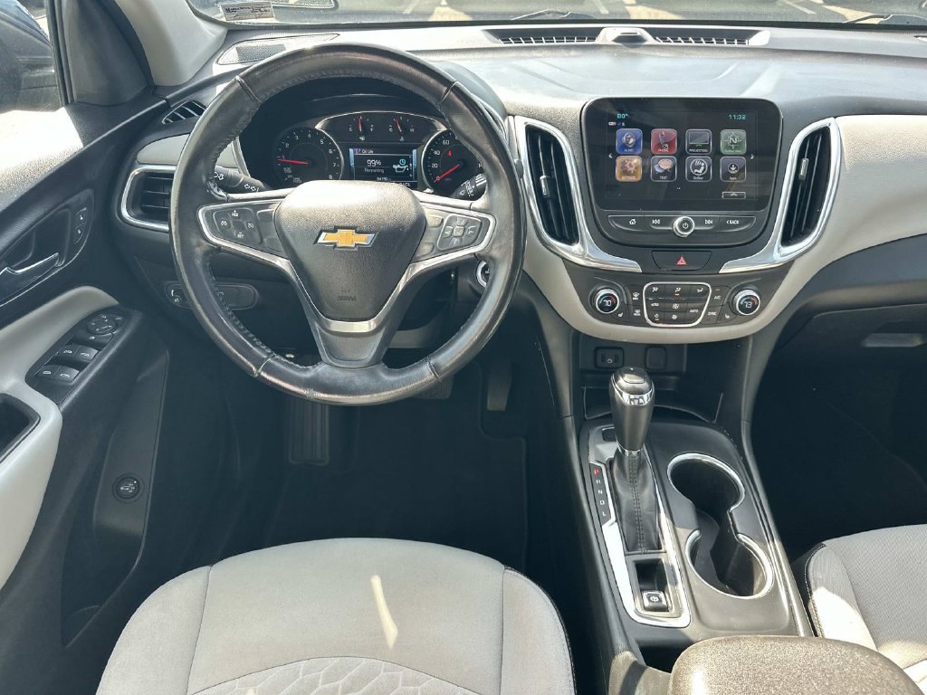 Used 2018 Chevrolet Equinox LT w/ Sun & Infotainment Package AWD/4WD image 21