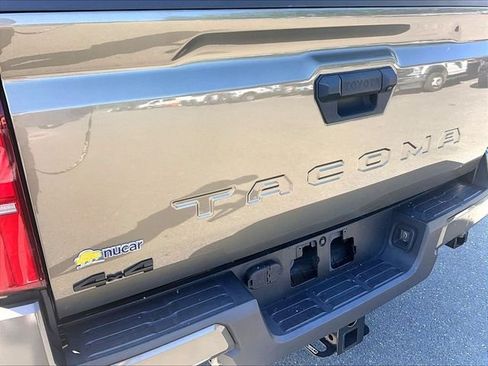 Used 2024 Toyota Tacoma TRD Off-Road AWD/4WD image 8