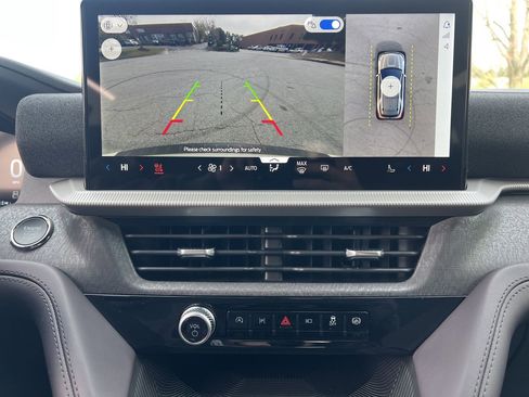 New 2026 Ford Explorer Platinum image 5