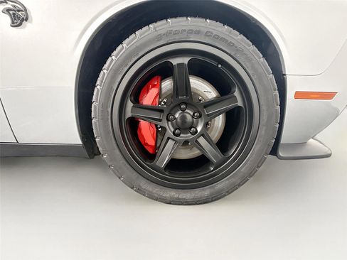 Used 2023 Dodge Challenger SRT Hellcat w/ Driver Convenience Group image 32