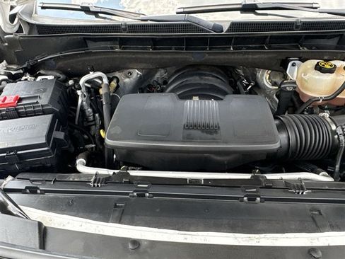 Certified 2022 Cadillac Escalade ESV Premium Luxury w/ Performance Package AWD/4WD image 30