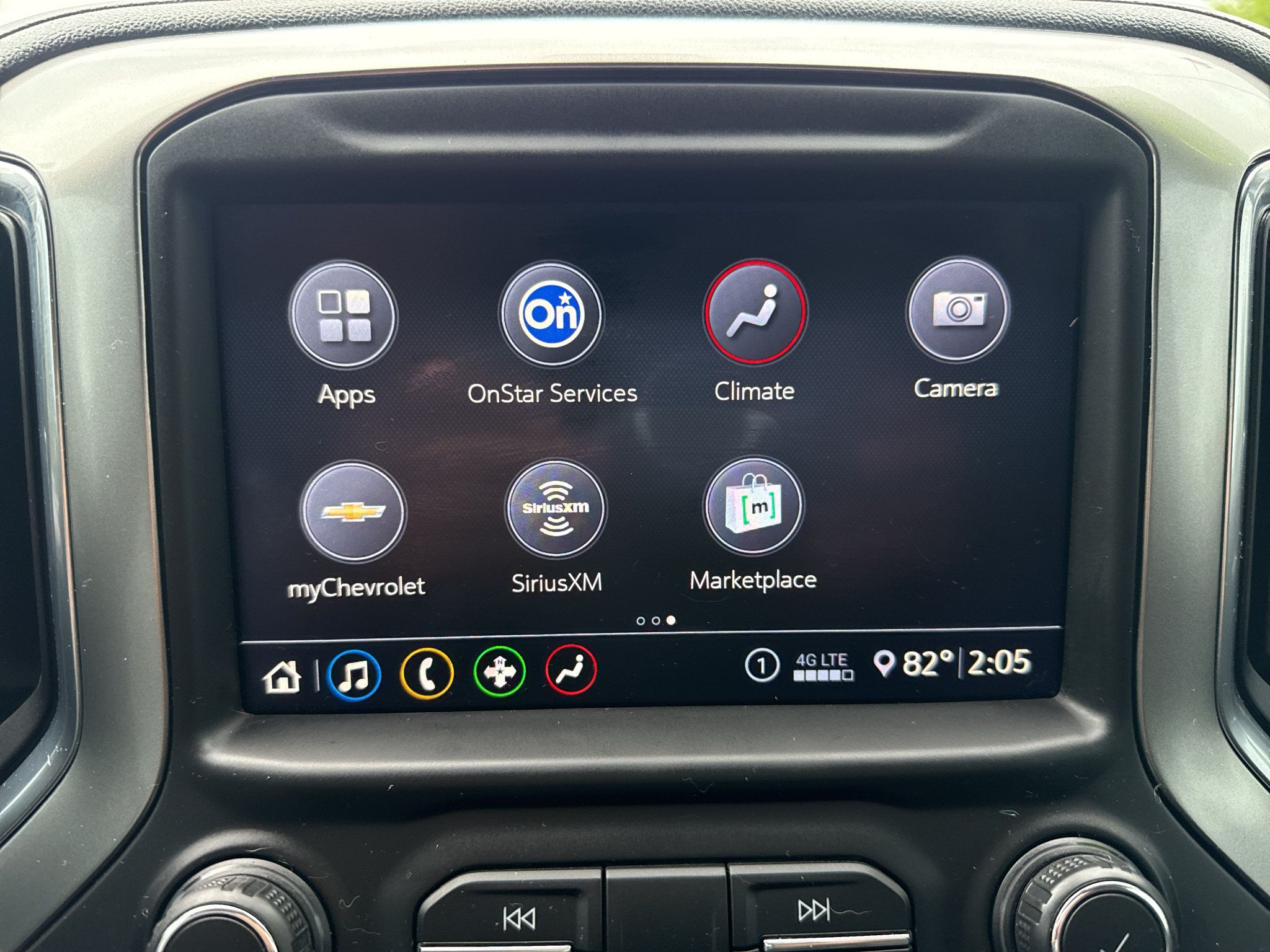 Used 2020 Chevrolet Silverado 1500 LT Trail Boss w/ Midnight Edition AWD/4WD image 29
